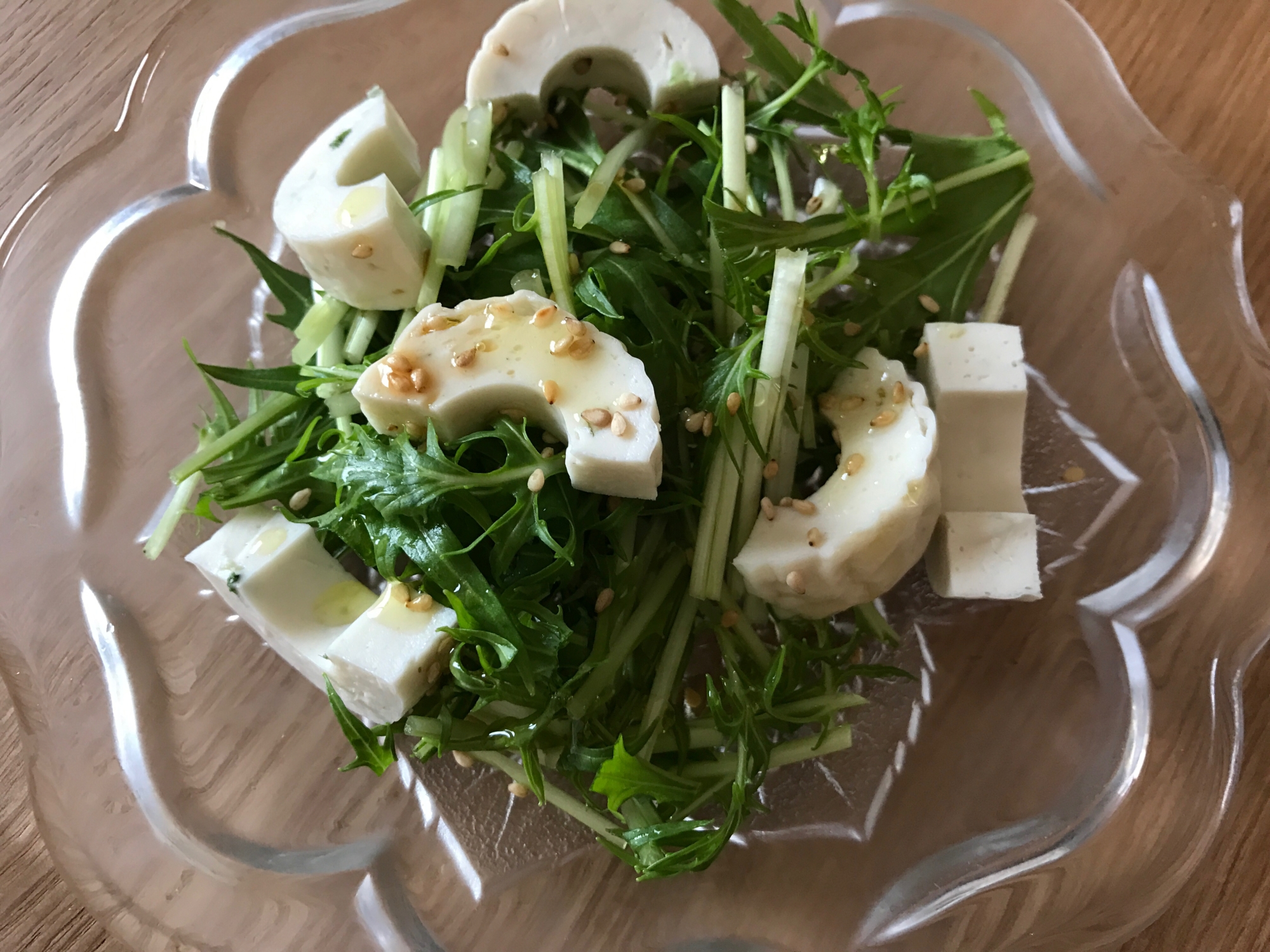 水菜と豆腐ちくわのサラダ