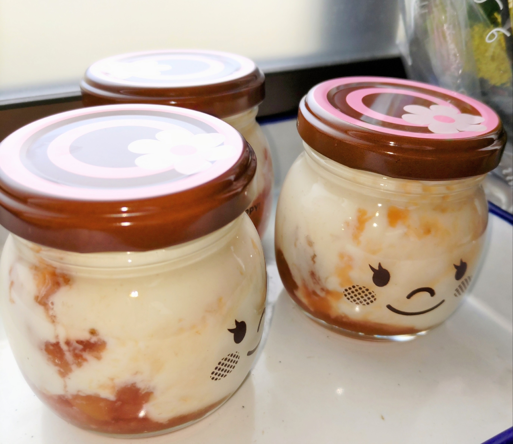サクランボのヨーグルトゼリー（ラカントS使用）