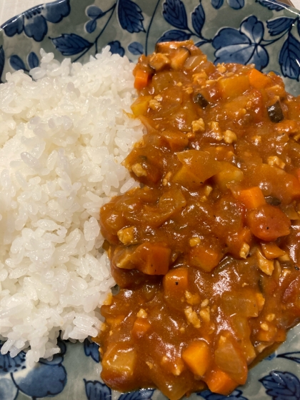 トマト味のドライカレー
