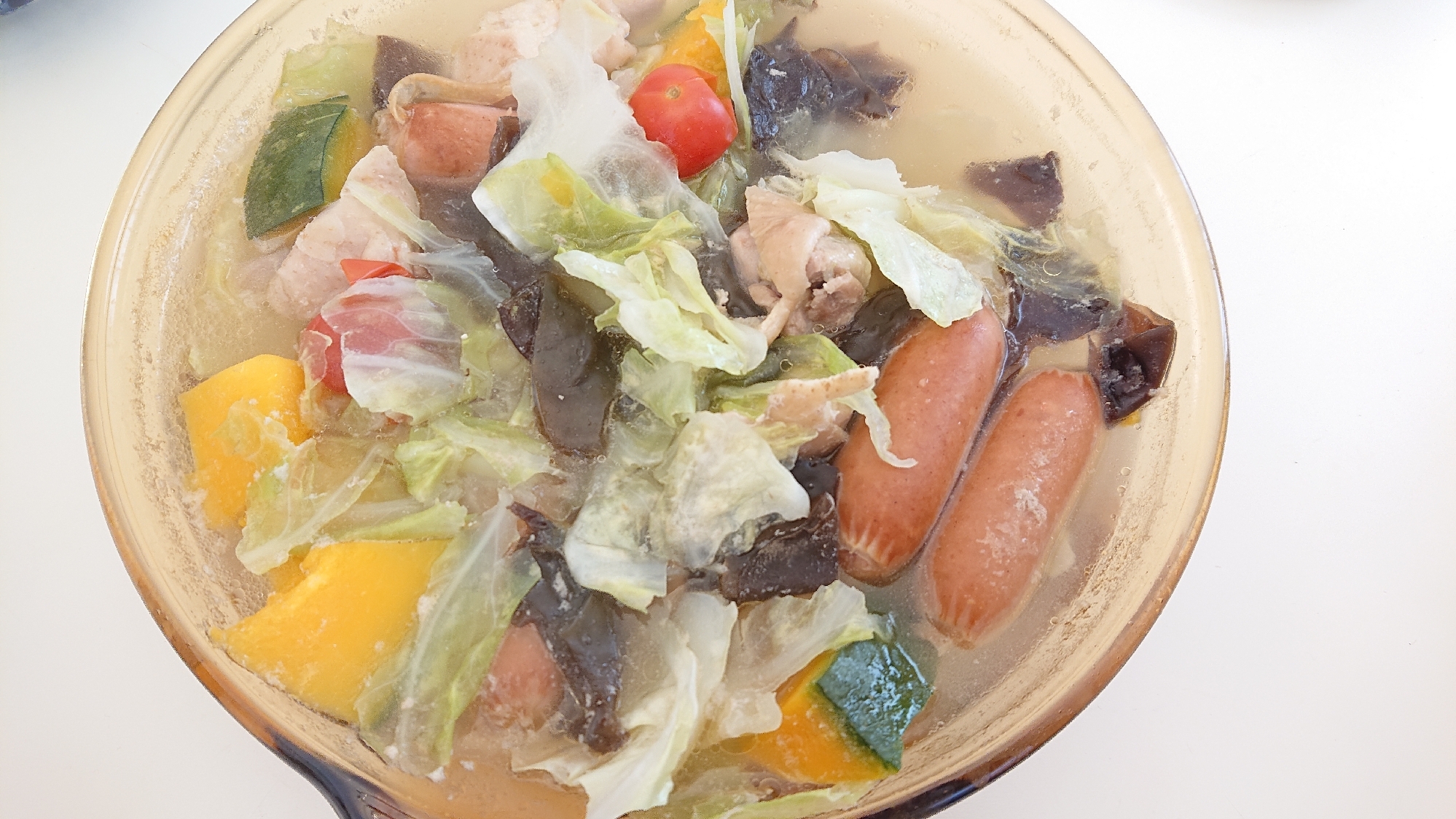 夏にも美味しい⭐鶏肉と野菜の鍋