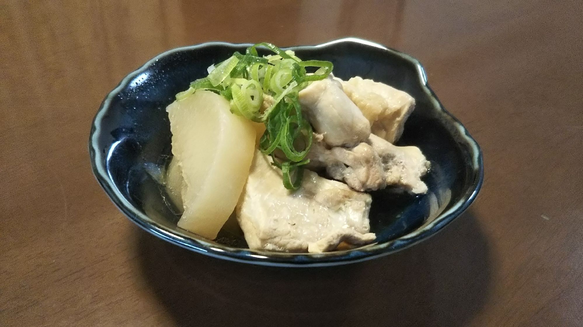 麺つゆと圧力鍋で簡単！鶏肉と大根の煮物