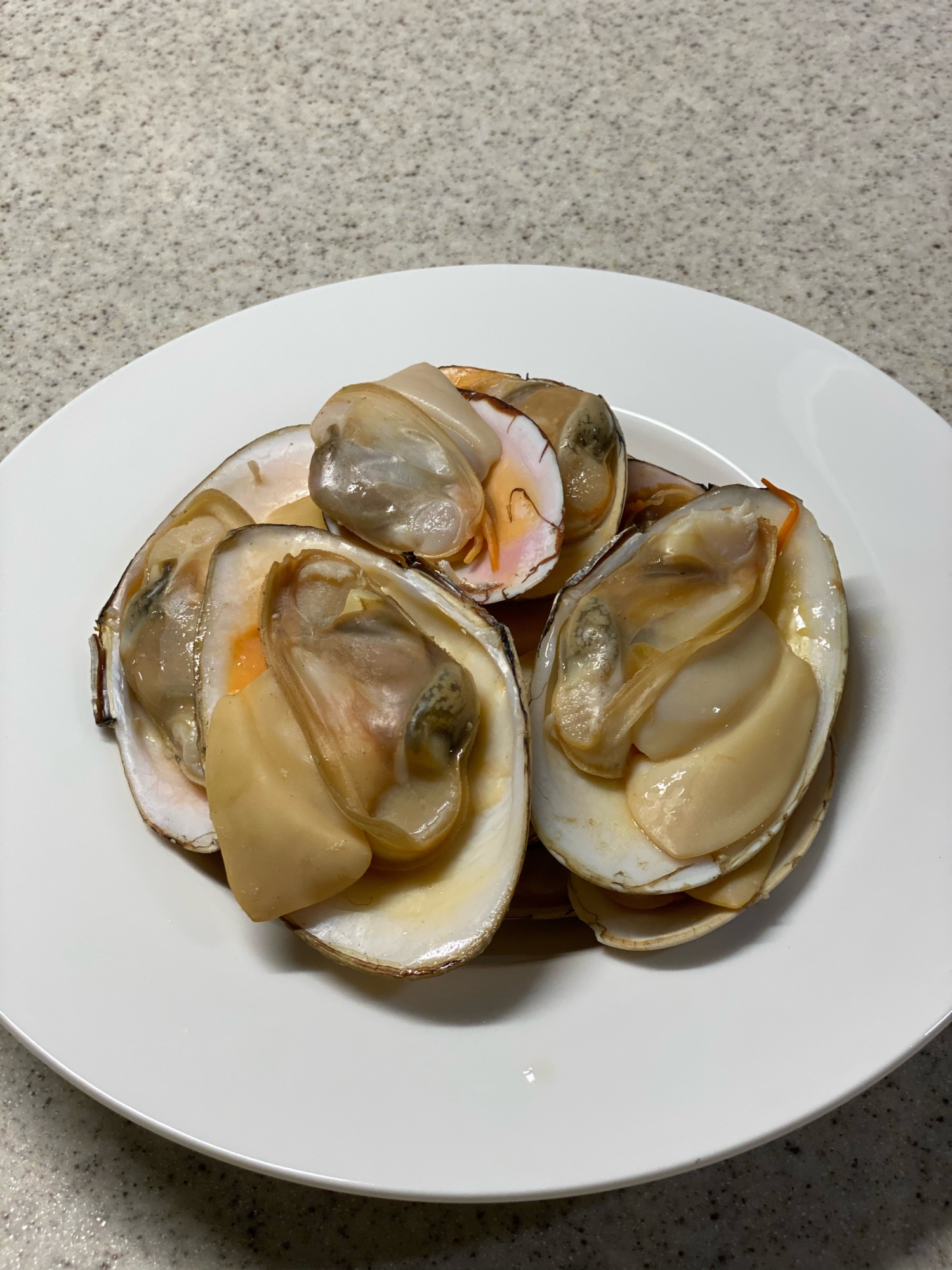 白貝の蒸しただけ❣️超食べやすい出し方