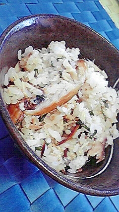 残ったあじの開きで、混ぜご飯