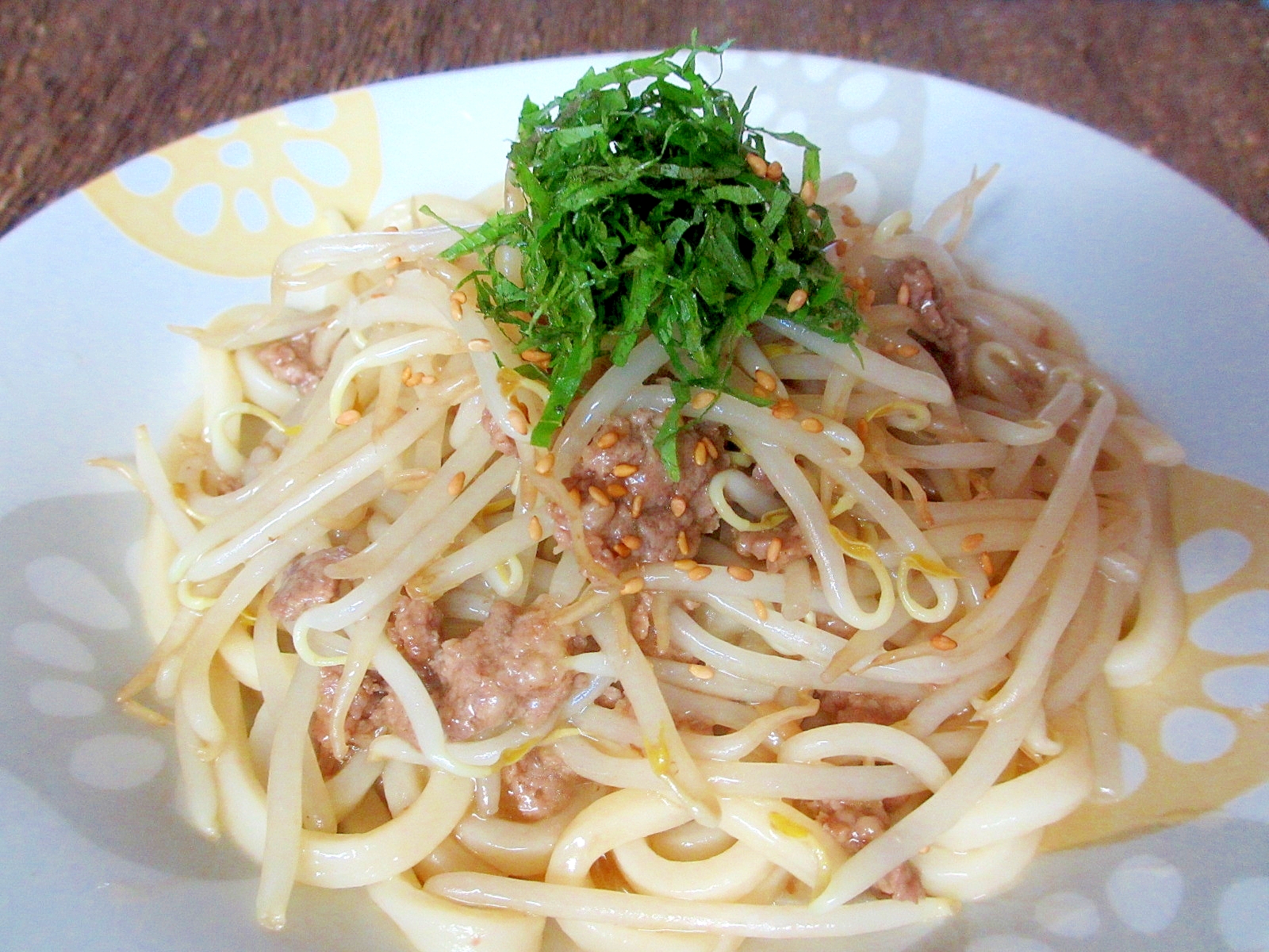 ひき肉ともやしのあんかけうどん