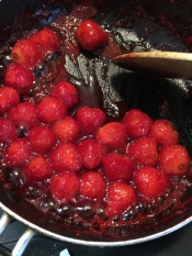 一歳頃から 離乳食にも いちごジャム レシピ 作り方 By かぞくのごはん 楽天レシピ 一歳頃から 離乳食にも いちごジャム レシピ 作り方 By かぞくのごはん 楽天レシピ