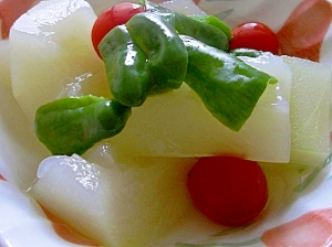 色鮮やかな夕顔と夏野菜の冷製サッと煮