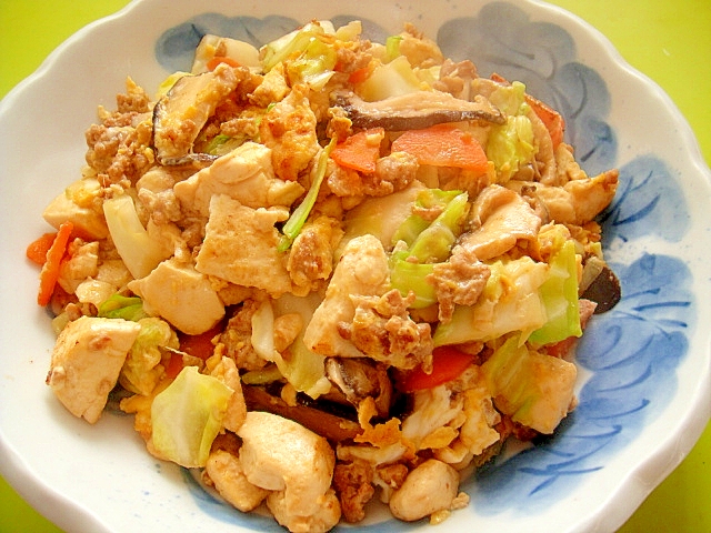 キャベツとひき肉の炒り豆腐