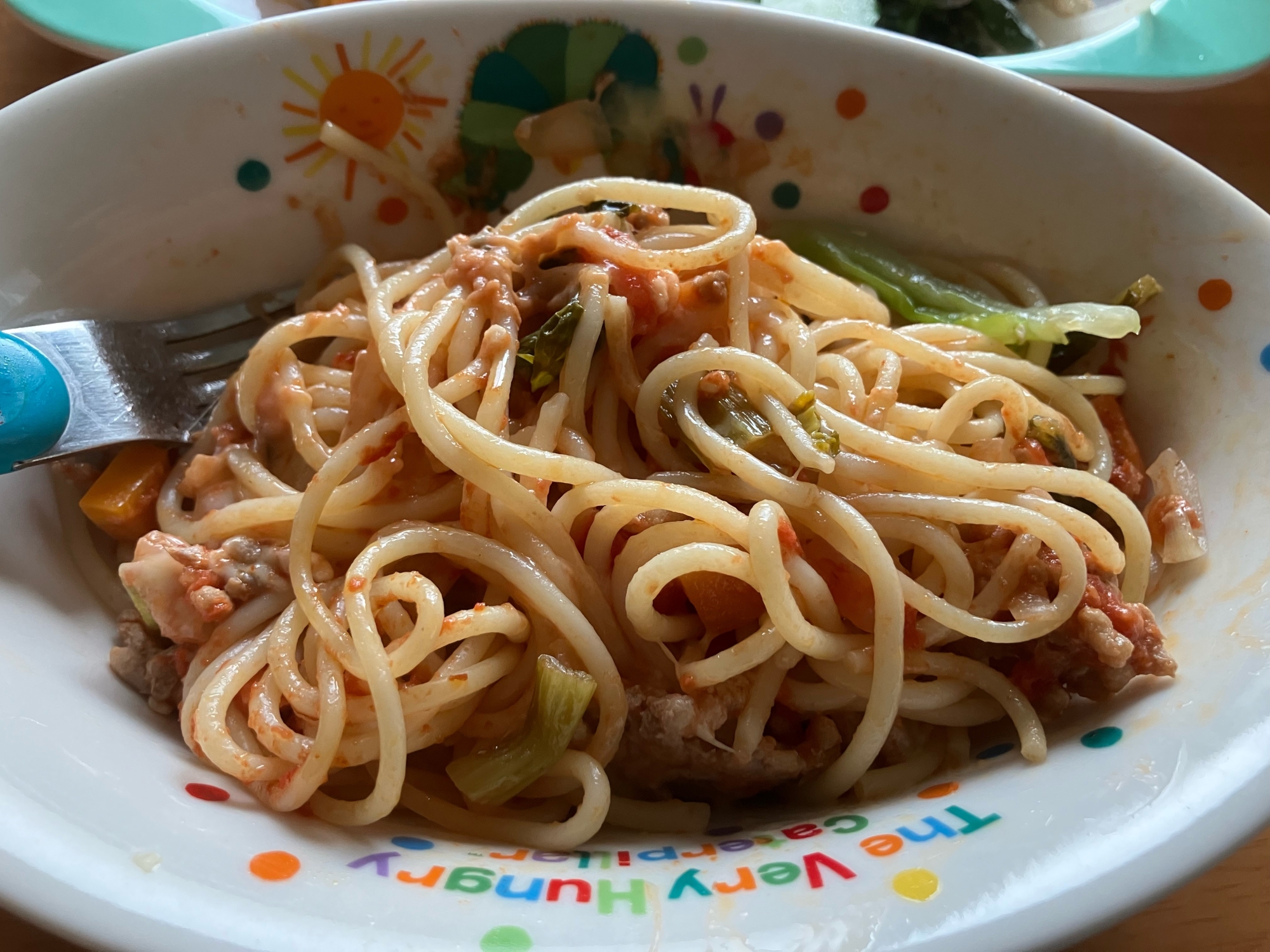 キャベツとひき肉パスタ