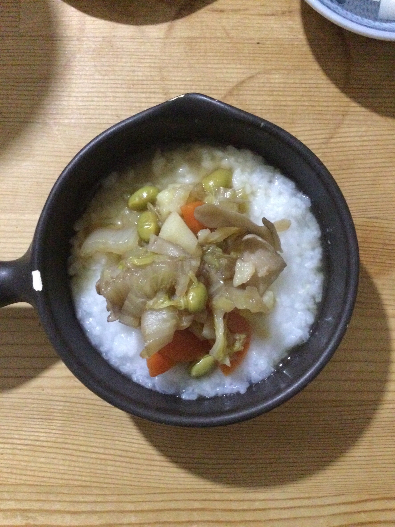 舞茸じゃが芋人参白菜枝豆の煮物乗せ♡おかゆ♪