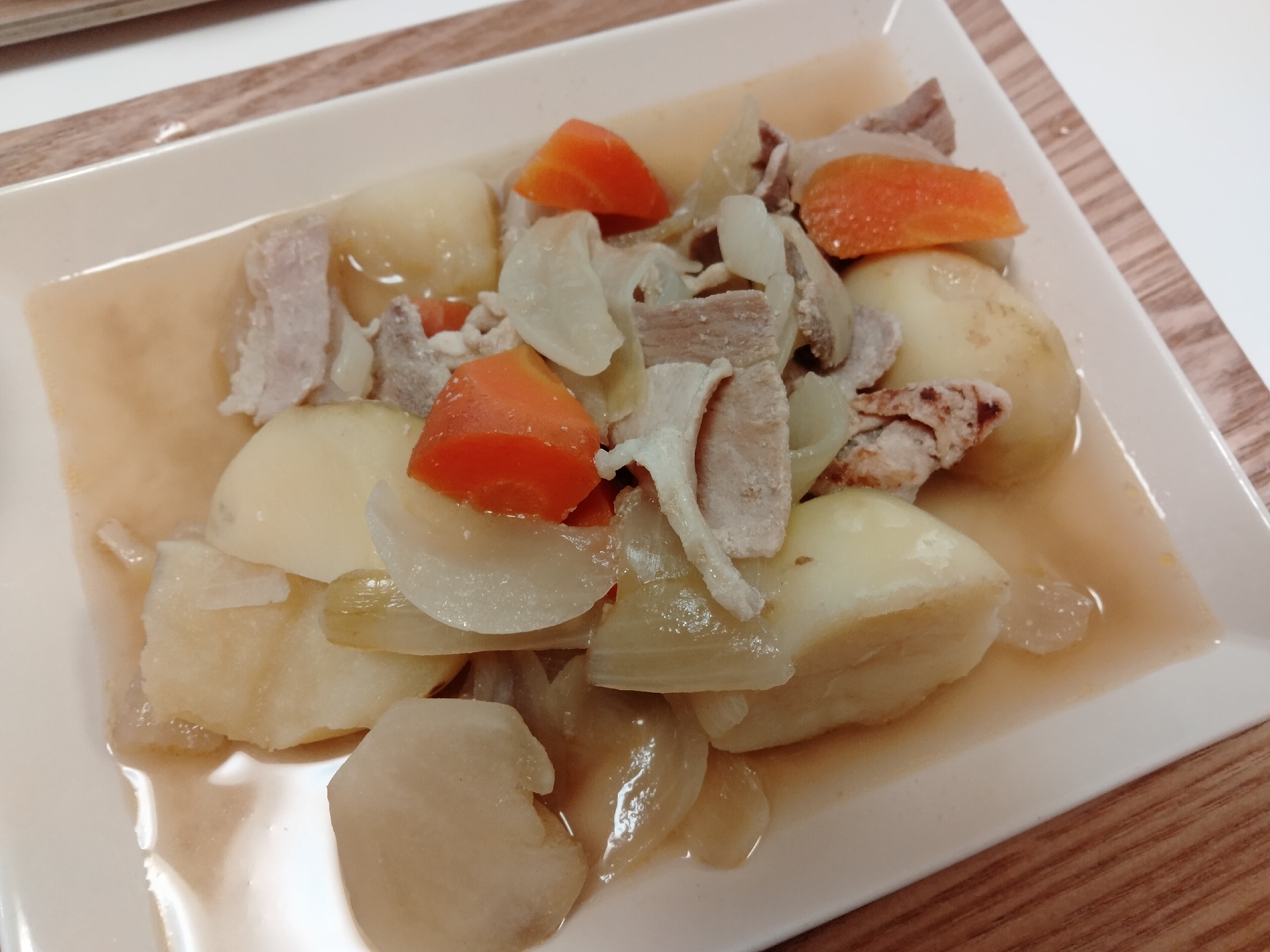 昆布茶で簡単 塩肉じゃが レシピ 作り方 By Aya ちゃん 楽天レシピ