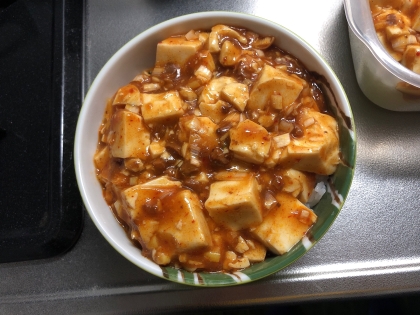 簡単♪花椒ぴりり四川風麻婆豆腐丼♪