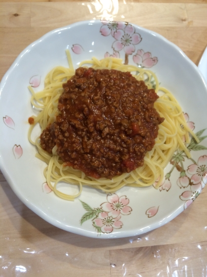 パスタで美味しくいただきました！
次回は沢山作って、ドリアやラザニアでも美味しそうです(^^)