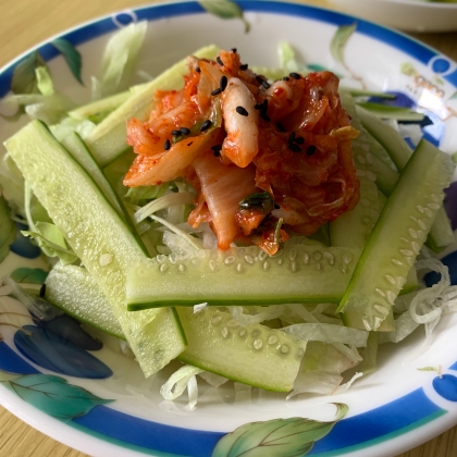 おつまみに✧˖°キムチ野菜サラダෆ˚*