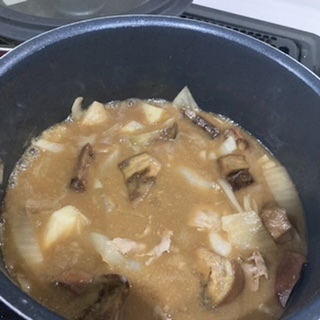 なすと玉ねぎととうもろこしのカレー