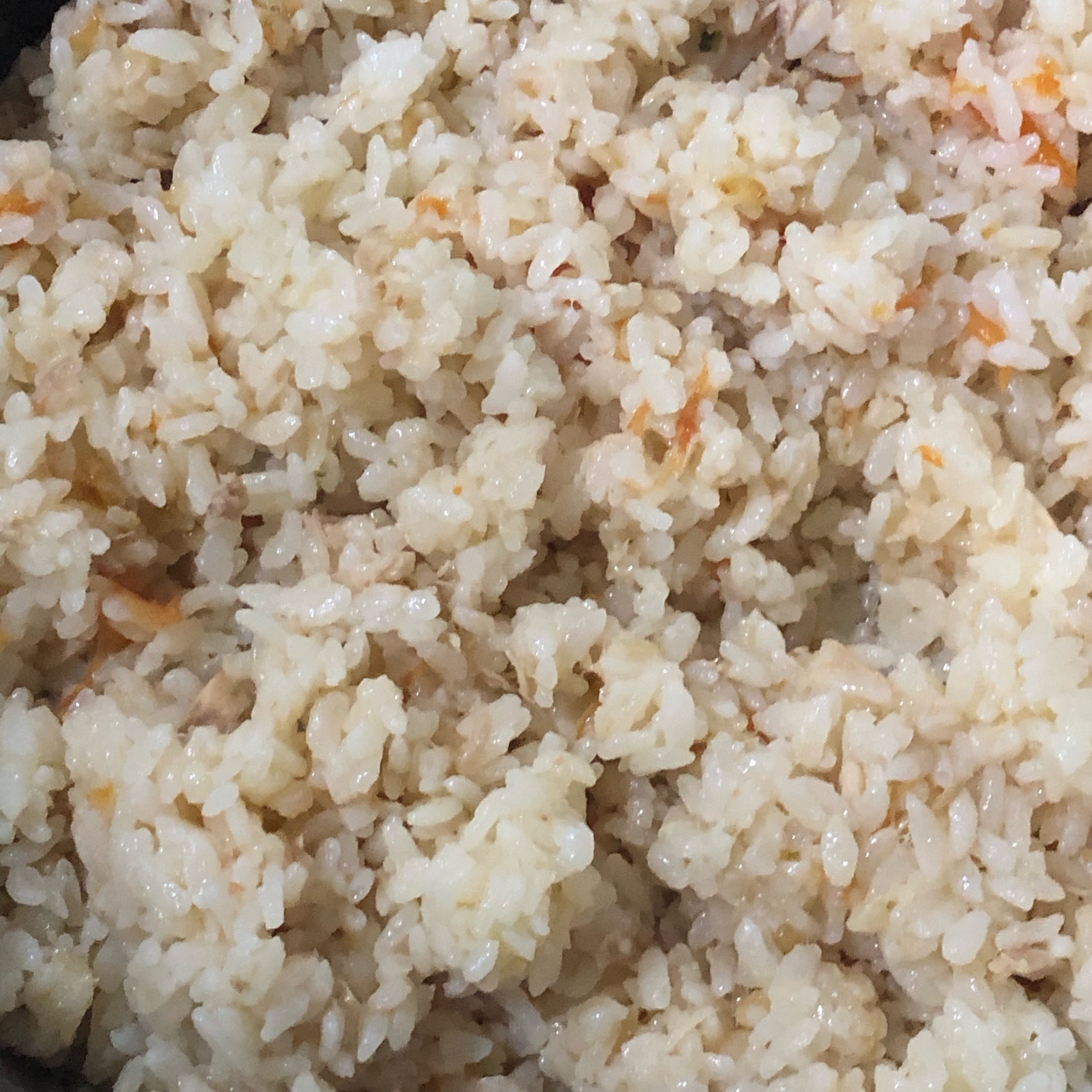 トマトとツナの炊き込みご飯