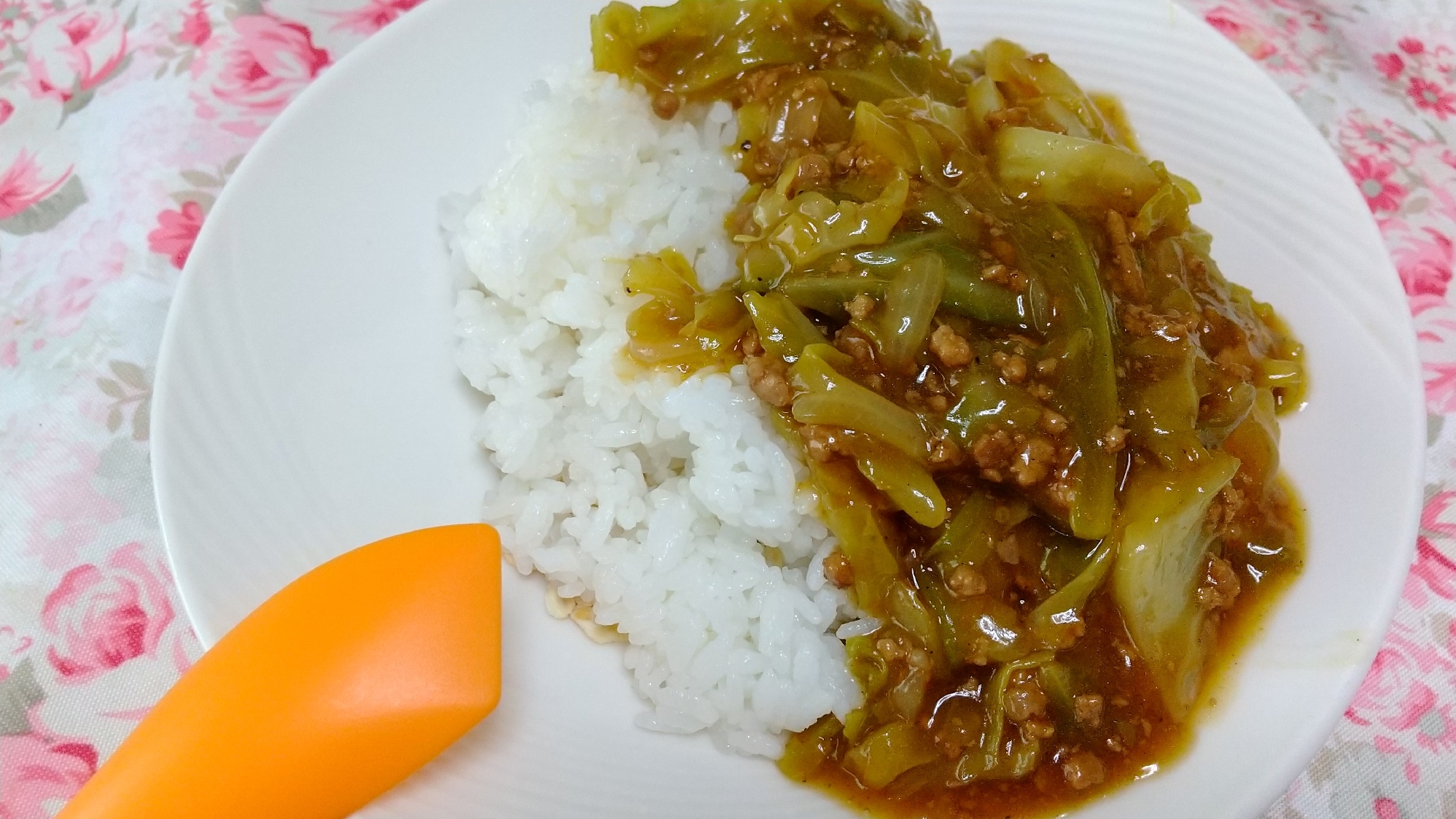 芯までトロトロ、キャベツのカレー