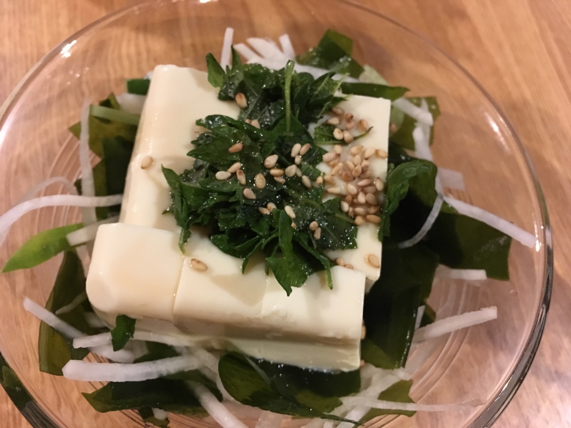 豆腐と大根とわかめのサラダ
