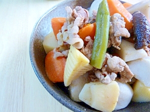 冷凍和風野菜と豚肉で簡単煮物