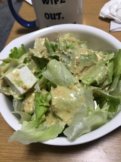 ごまだれがお店で見つからなかったので
初めて作ったのですが、美味しかったです！！たっぷりサラダにかけて食べました♪