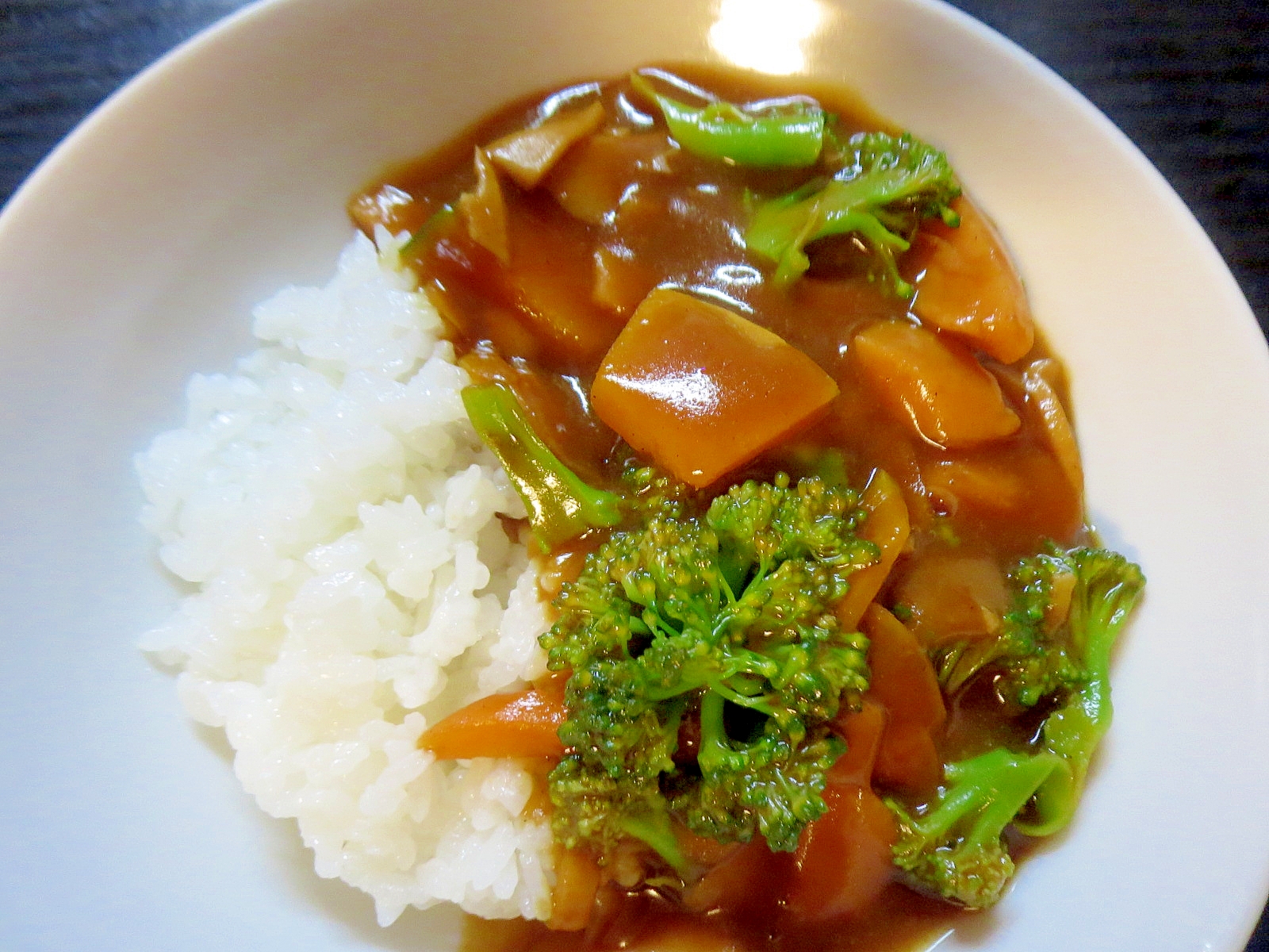 魚肉ソーセージ入り野菜カレー