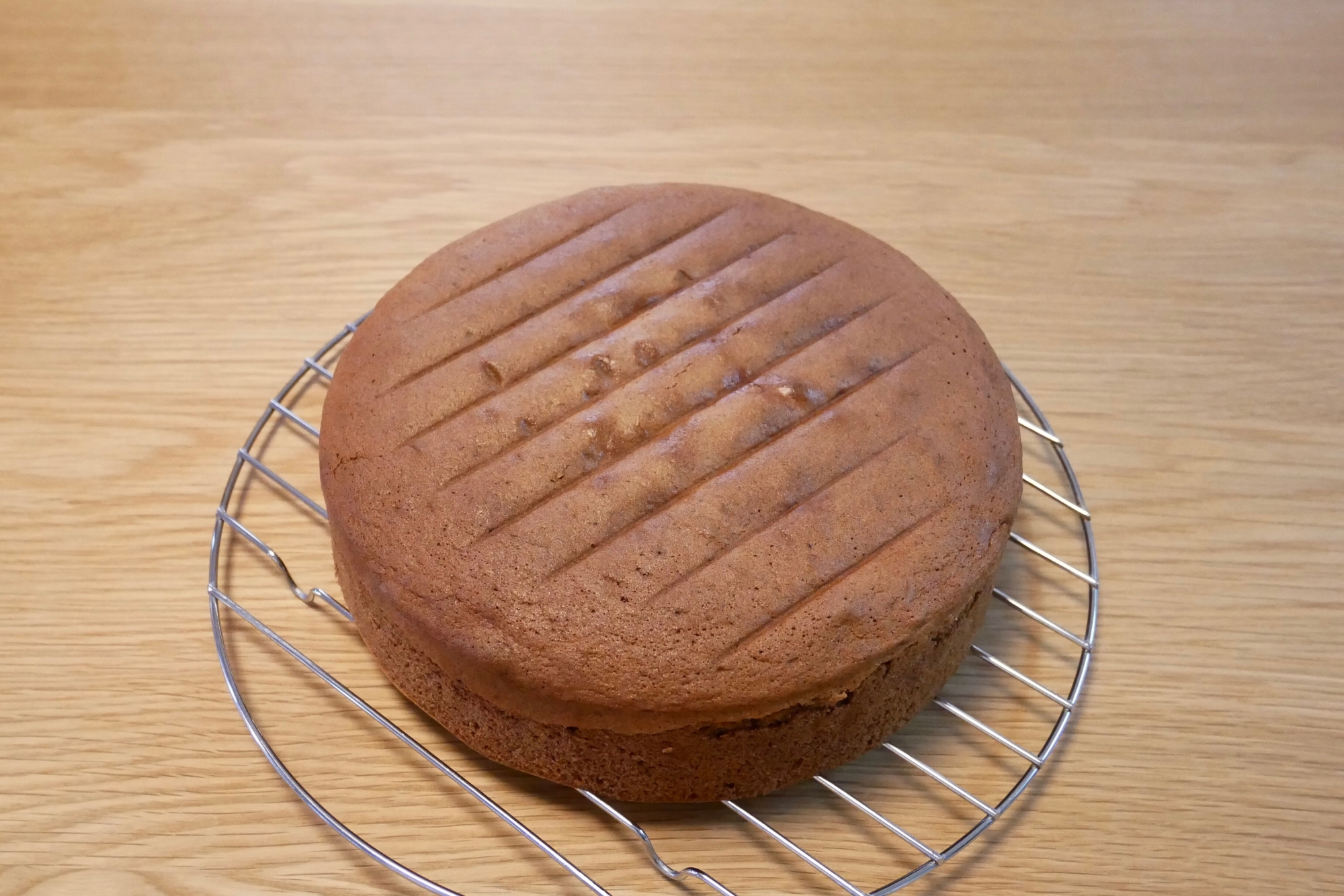【失敗しない!】基本の ココアスポンジケーキ