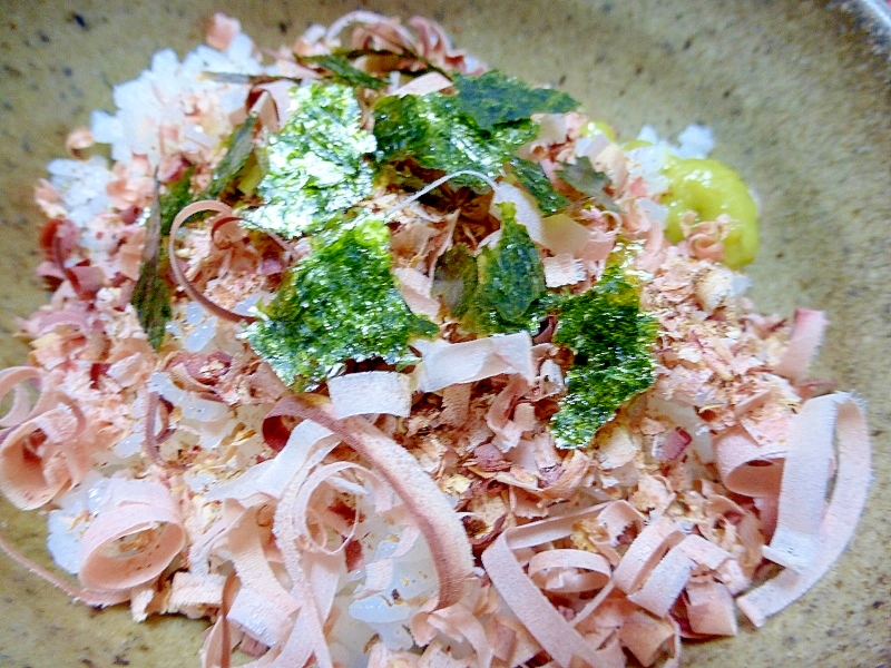 本枯節のかつおぶし丼