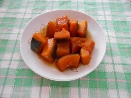 カボチャとインゲンの煮物！