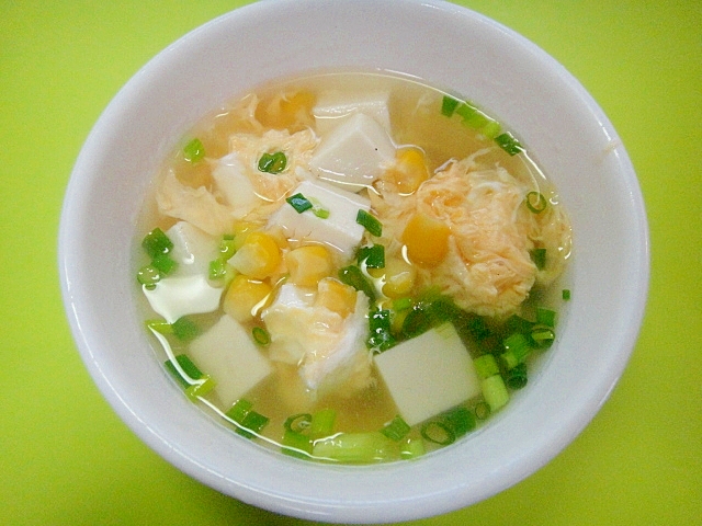豆腐とコーン卵のスープ