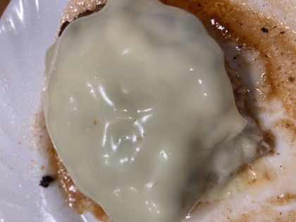 パーティーに！子ども大好き♡チーズハンバーグ