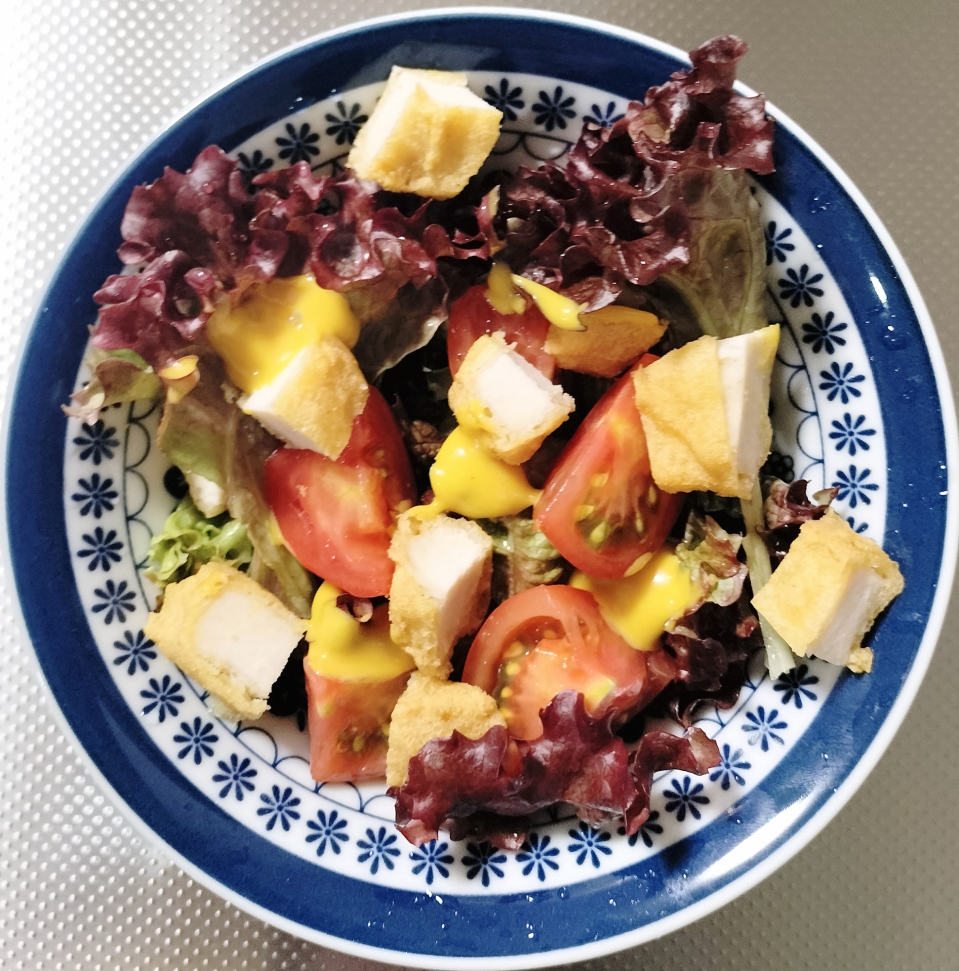 【余ったナゲットで♪】マックナゲットの簡単サラダ