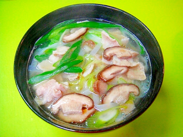 豚バラと椎茸長ネギの中華風フォー