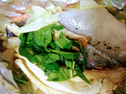 鮭とエリンギとても良く合いますね(´>ω<｀)♡バター醤油でホイル焼き最高です！ありがとうございます。