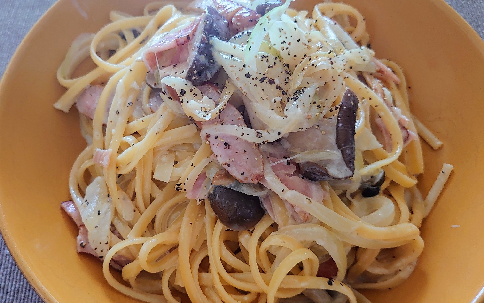 生クリームなし牛乳だけ キノコのクリームパスタ