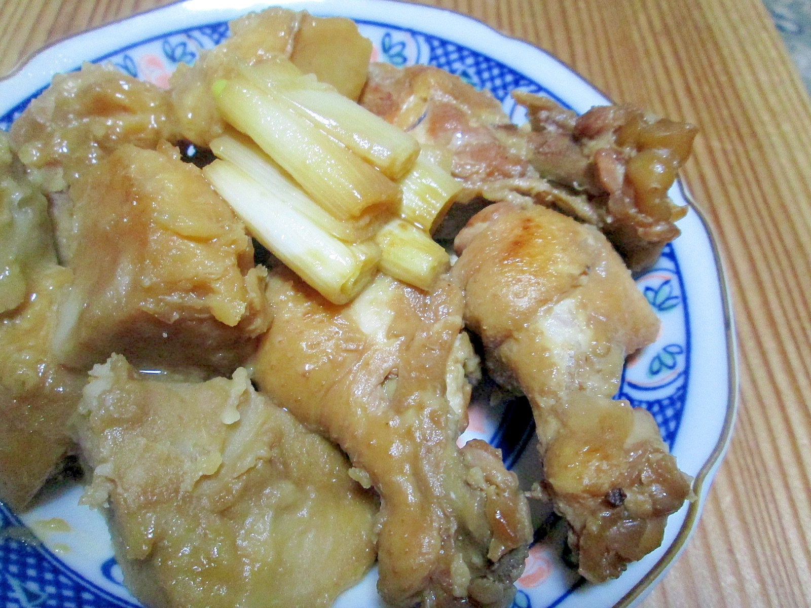 赤だつ 里芋 と鳥手羽元の煮物 圧力鍋使用 レシピ 作り方 By カゲジジ 楽天レシピ 赤だつ 里芋 と鳥手羽元の煮物 圧力鍋使用 レシピ 作り方 By カゲジジ 楽天レシピ