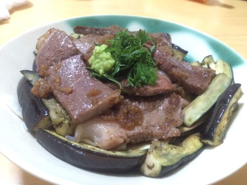 おろしポン酢でステーキ丼