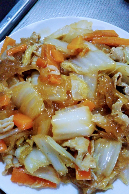 ♡クタクタ白菜が絶品♪簡単豚肉と白菜の春雨炒め♡