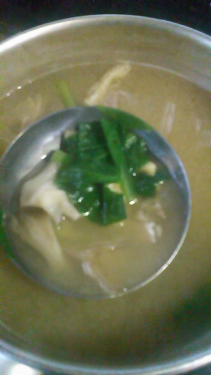 舞茸と小松菜のお味噌汁