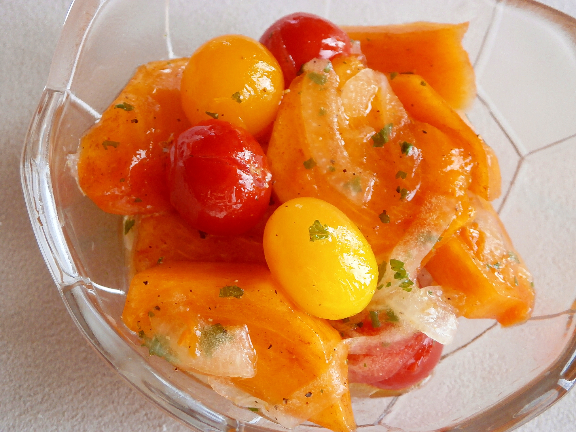 トマトと柿のイタリアンサラダ