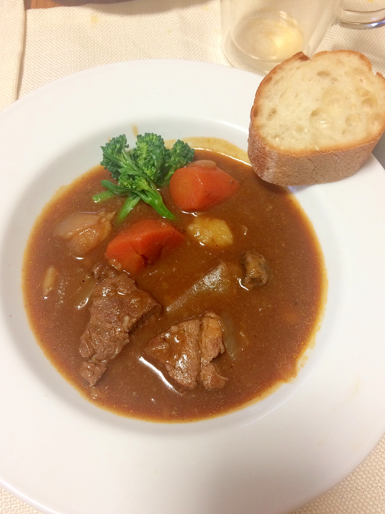 うちのおかず ステーキ肉でビーフシチュー レシピ 作り方 By おいしんぼ 楽天レシピ