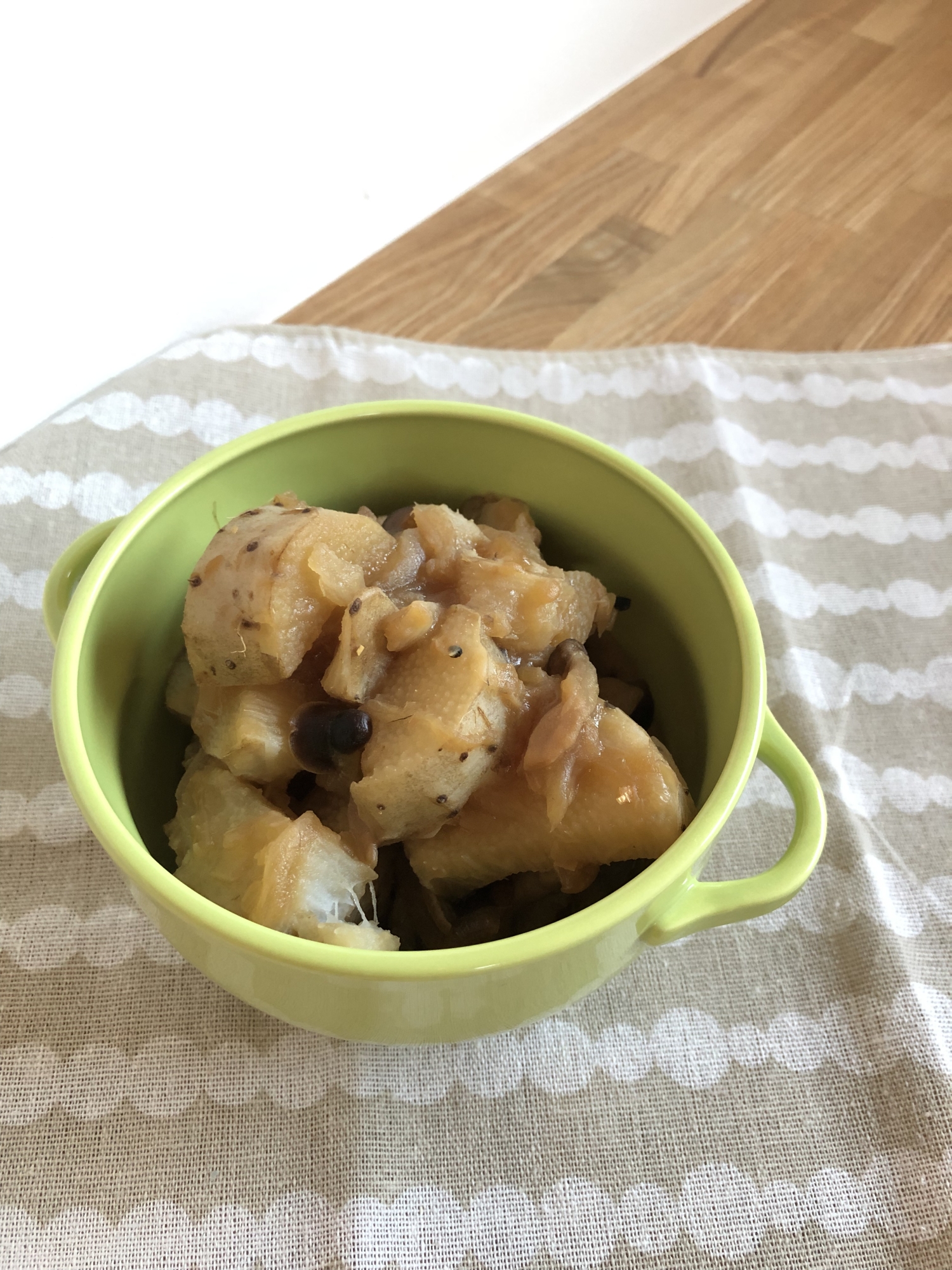 ホットクック 長芋の煮物 玉ねぎ しめじ入り レシピ 作り方 By いと てぬき部 楽天レシピ