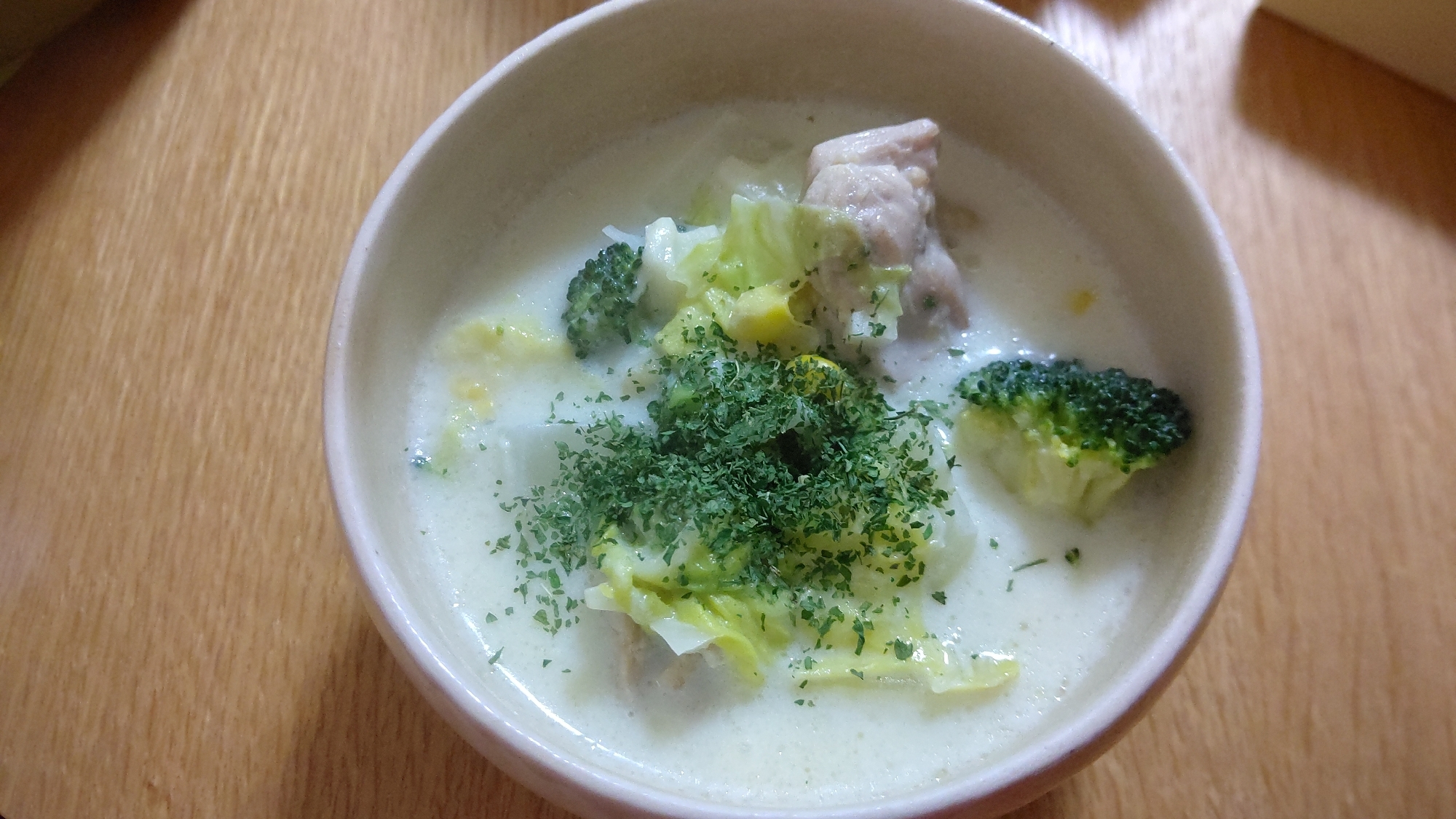 鶏肉と白菜のシチュー風スープ