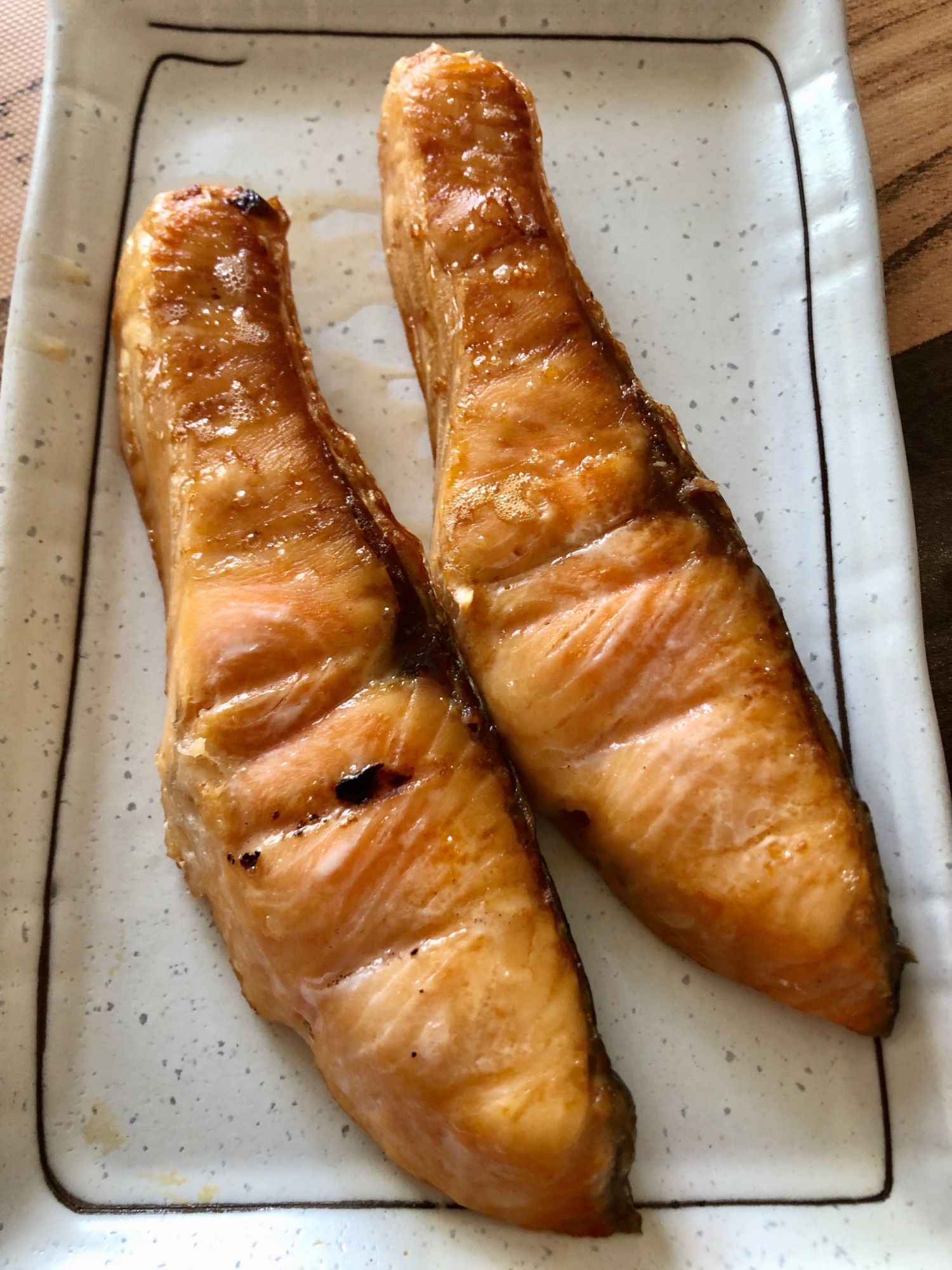 夕飯の一品！簡単焼き鮭 レシピ・作り方 by 桜 咲子❤️ - 楽天レシピ