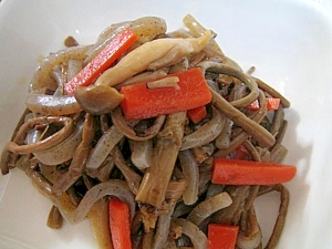 ぜんまいと つきこんにゃくの煮物 レシピ 作り方 By ミルク白うさぎ 楽天レシピ