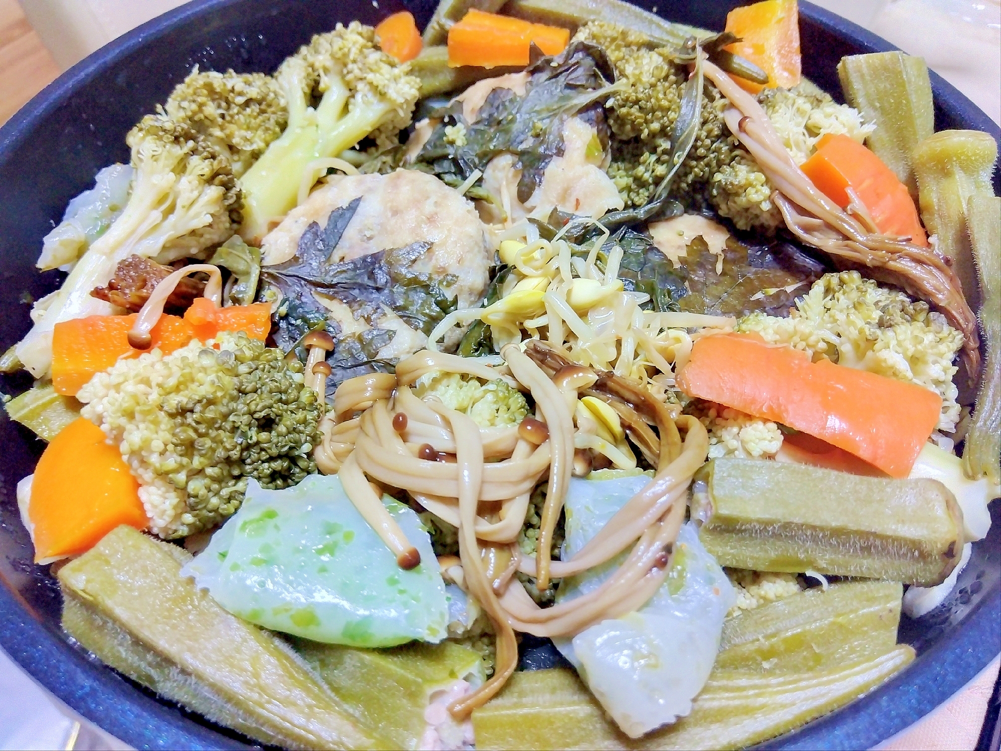 色々野菜&刺身蒟蒻&鶏つくね蒸し