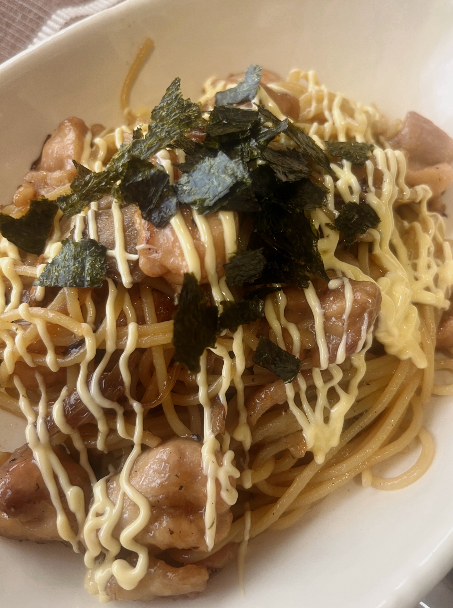 鶏肉の照りマヨパスタ