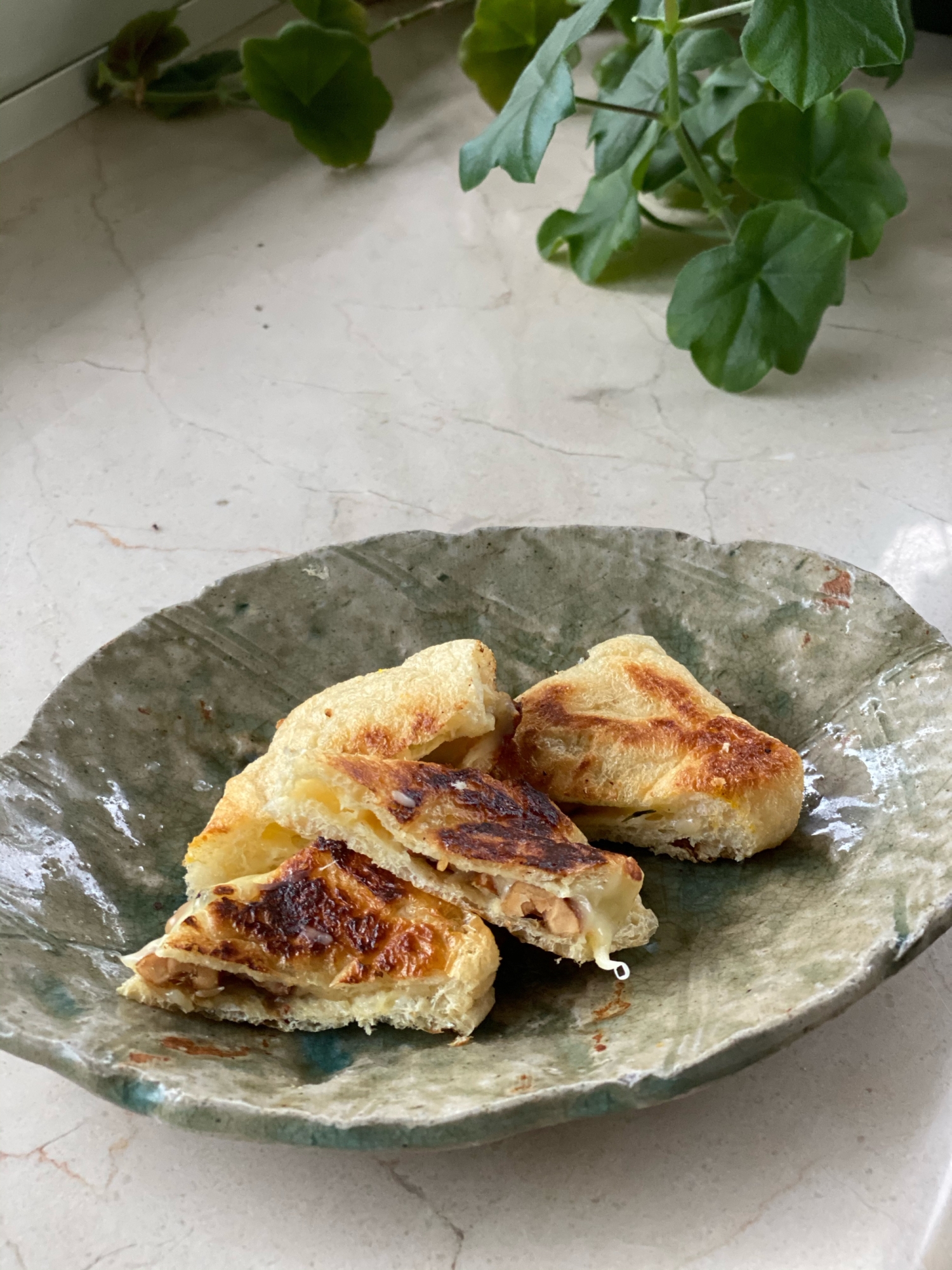 油揚げのチーズナッツ焼き~カンタンおつまみ