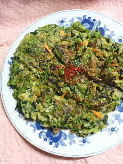 大根の葉を食べきり！大根の葉＆人参＆しらすのチヂミ