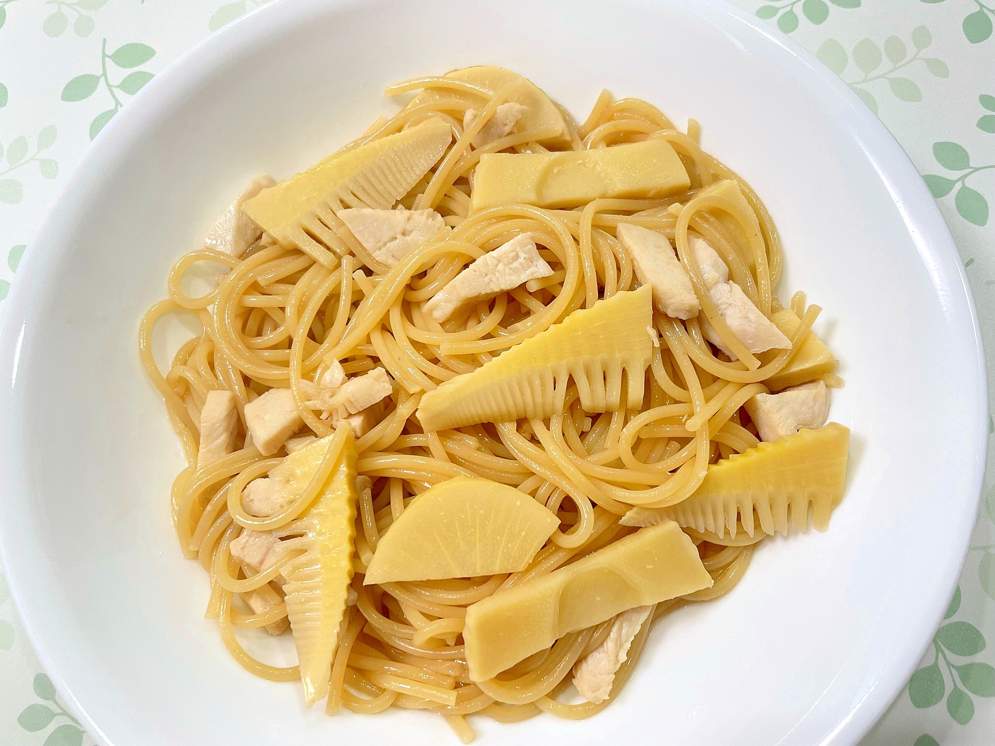 筍と鶏むね肉の醤油スパゲッティ