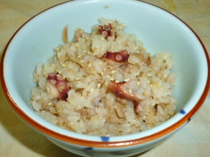 ストウブ鍋で♪豚肉入れてコク☆タコの炊き込みご飯