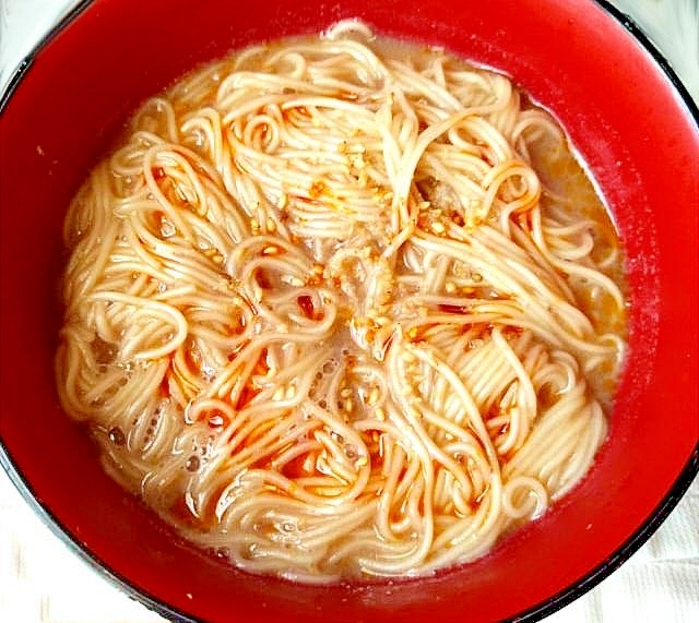 寒い季節に胡麻豆乳担々麺風にゅうめん